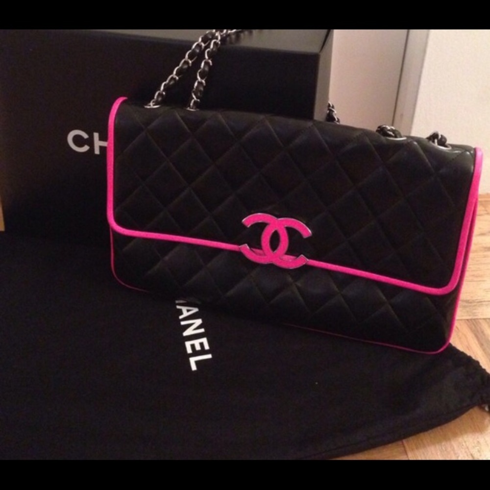 ISO Chanel two tone black hot pink maxi flap